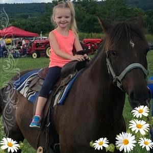 Meet your Posher, Trisha